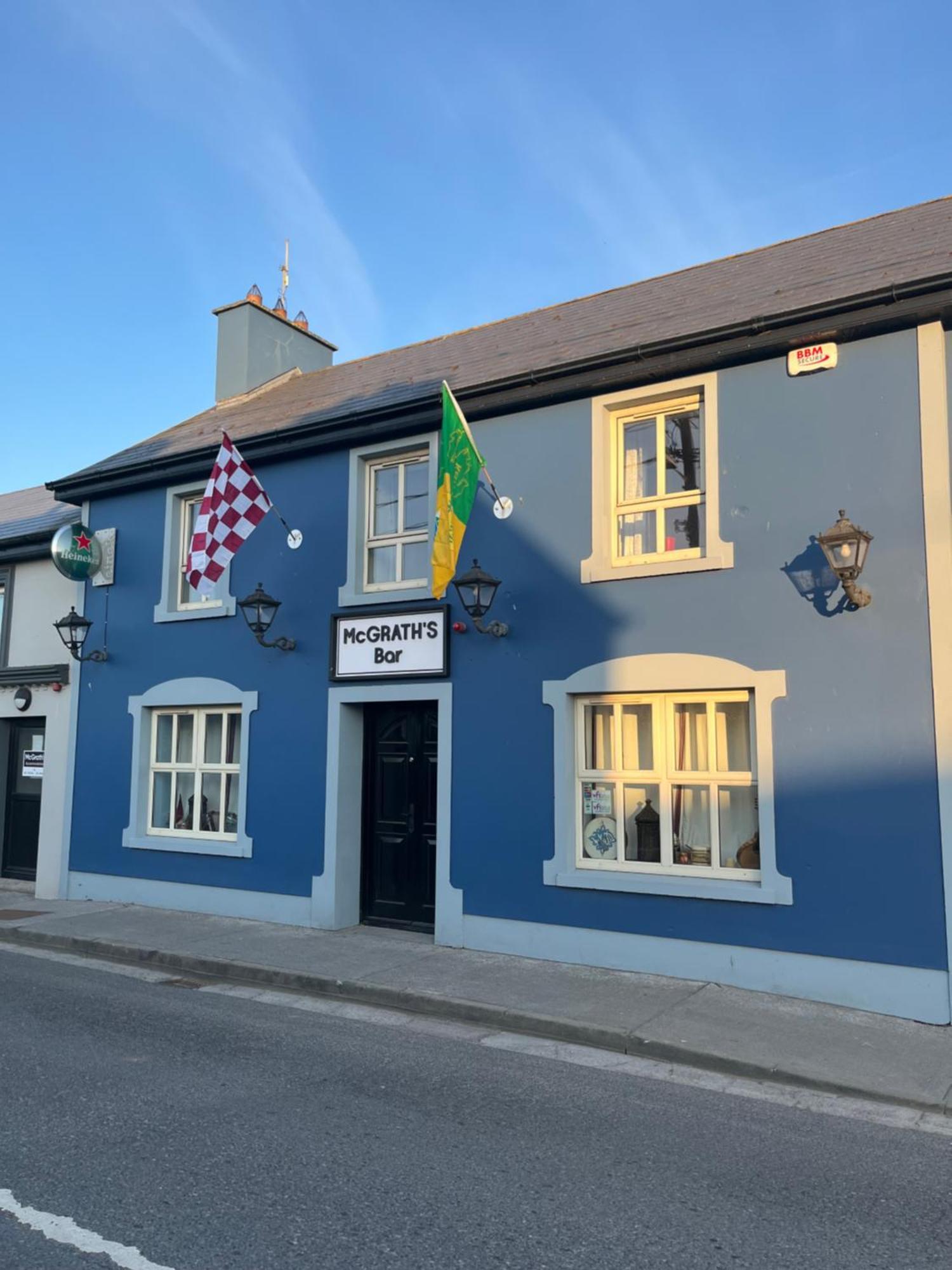 Mcgrath'S Bar & Accommodation Causeway 외부 사진